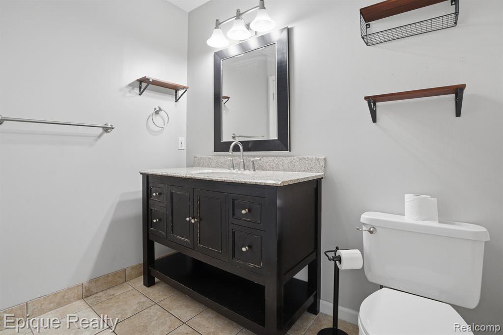825 Summer Creek Court