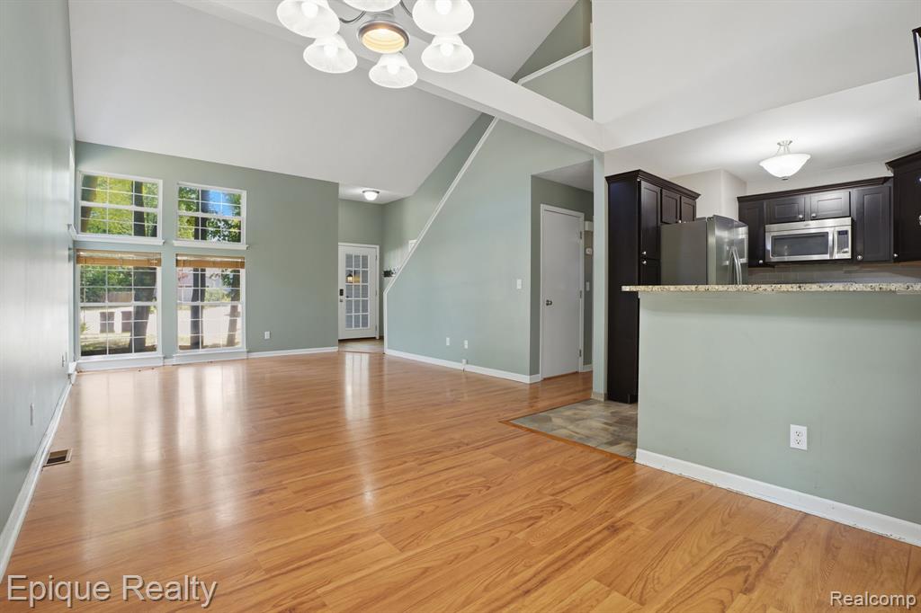 825 Summer Creek Court
