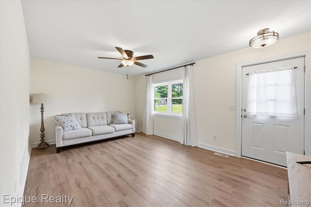 12272 E Mount Morris Road