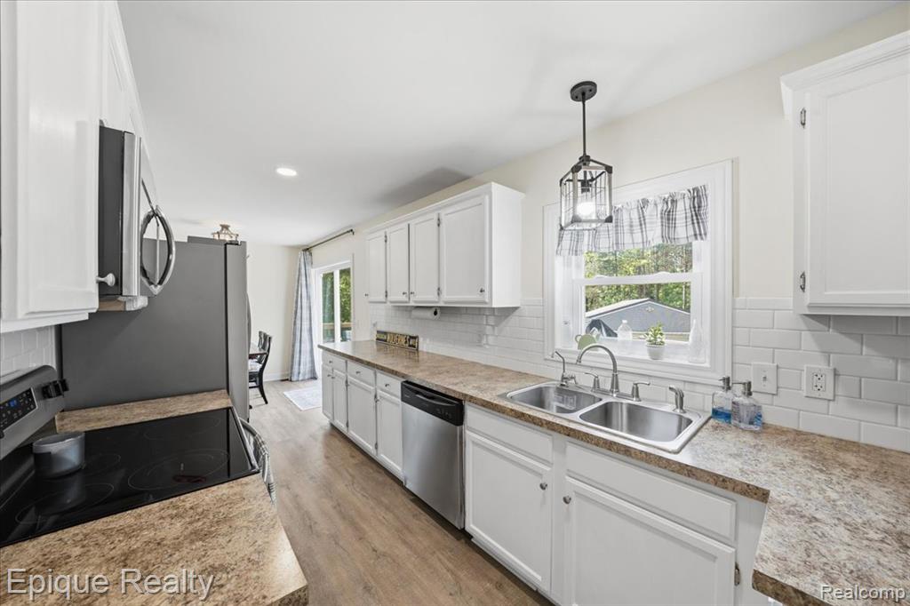 12272 E Mount Morris Road