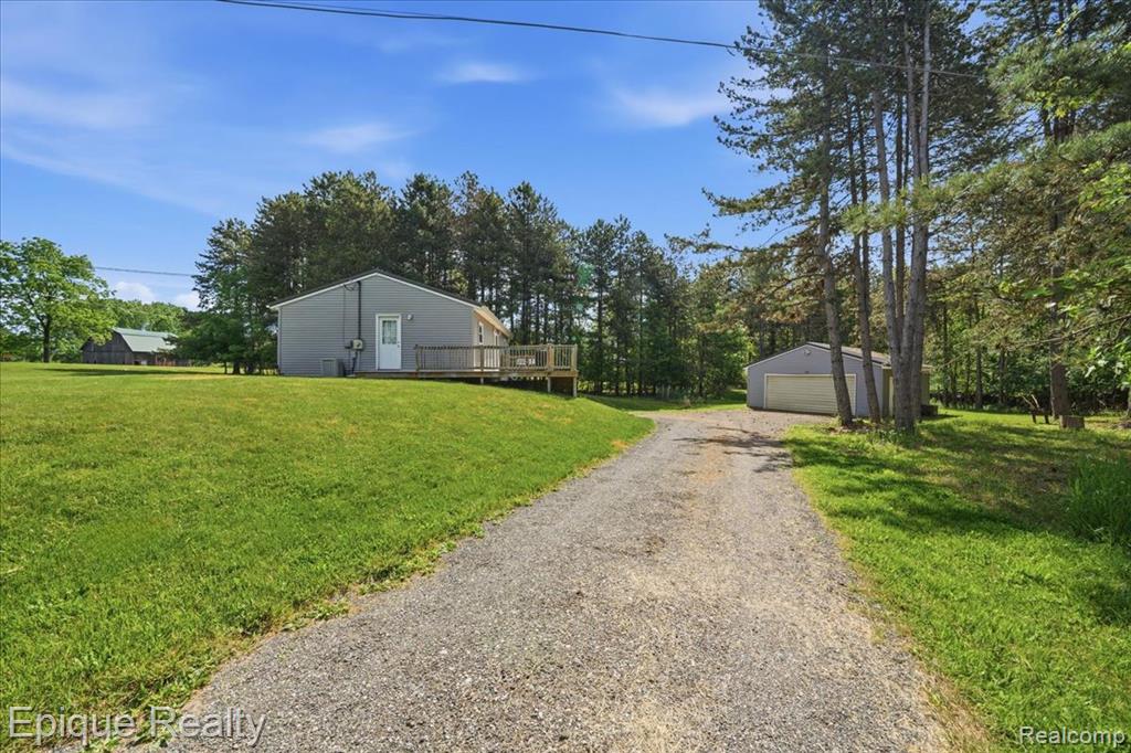 12272 E Mount Morris Road
