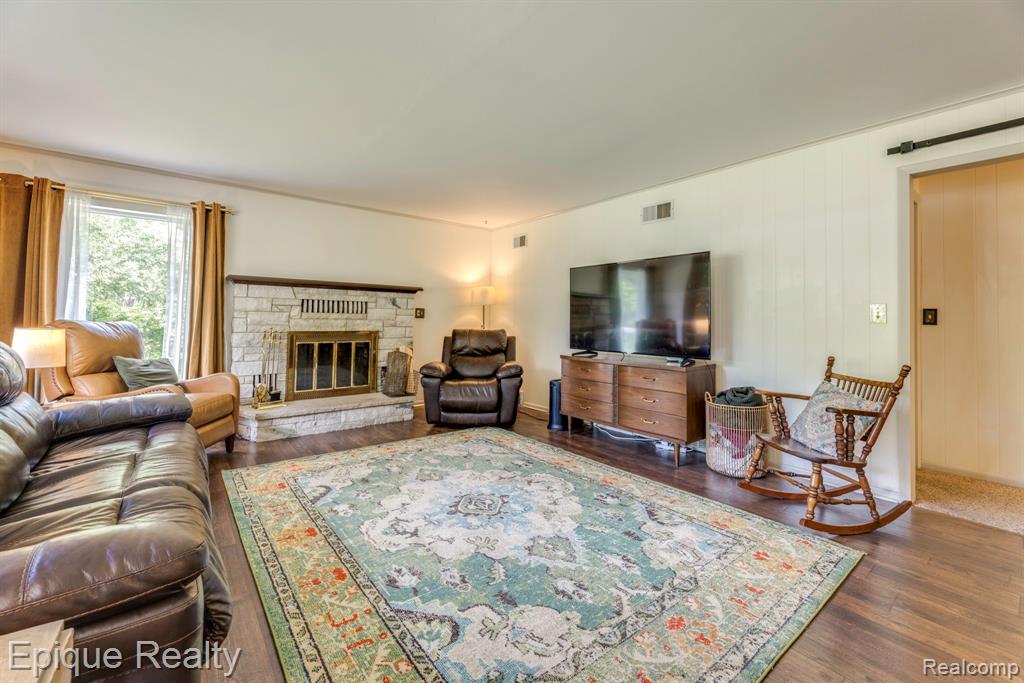 3750 Parker Road