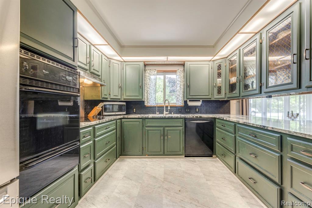 3750 Parker Road