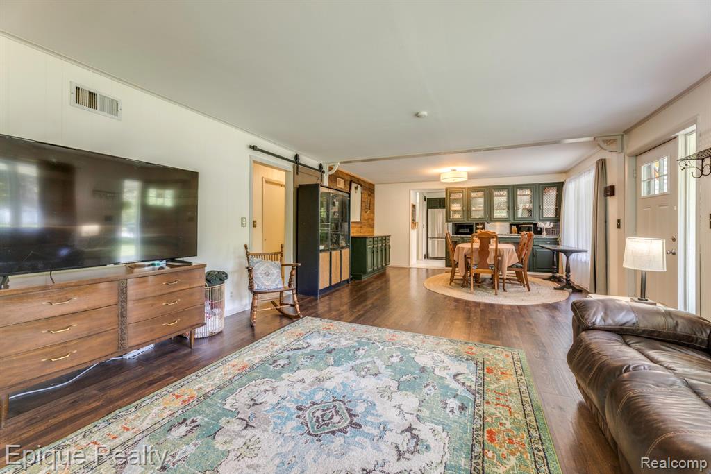 3750 Parker Road