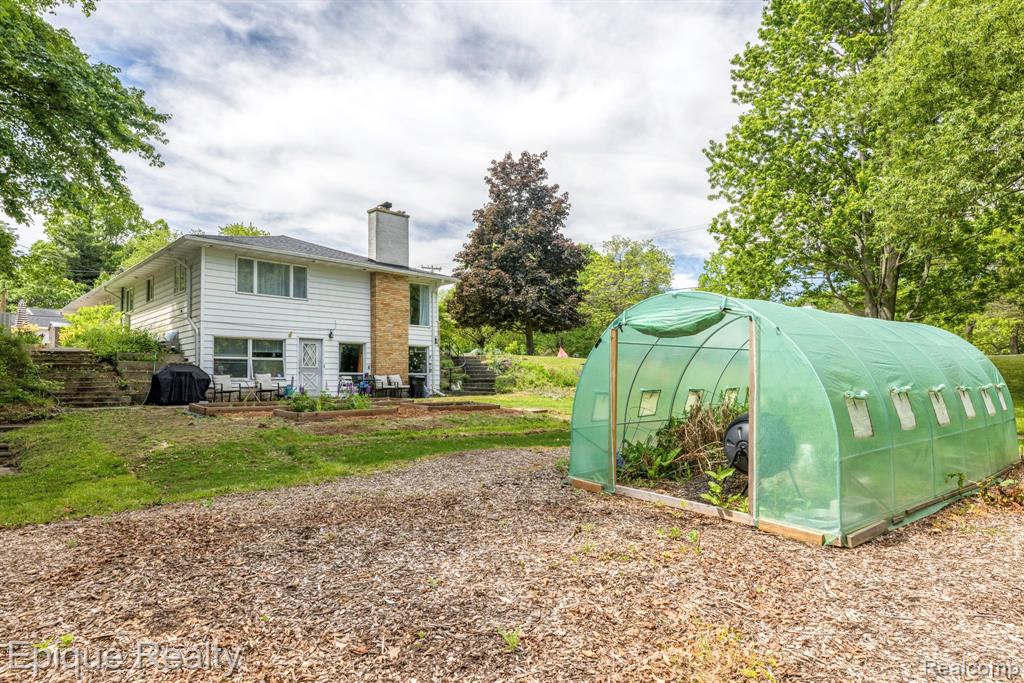 3750 Parker Road