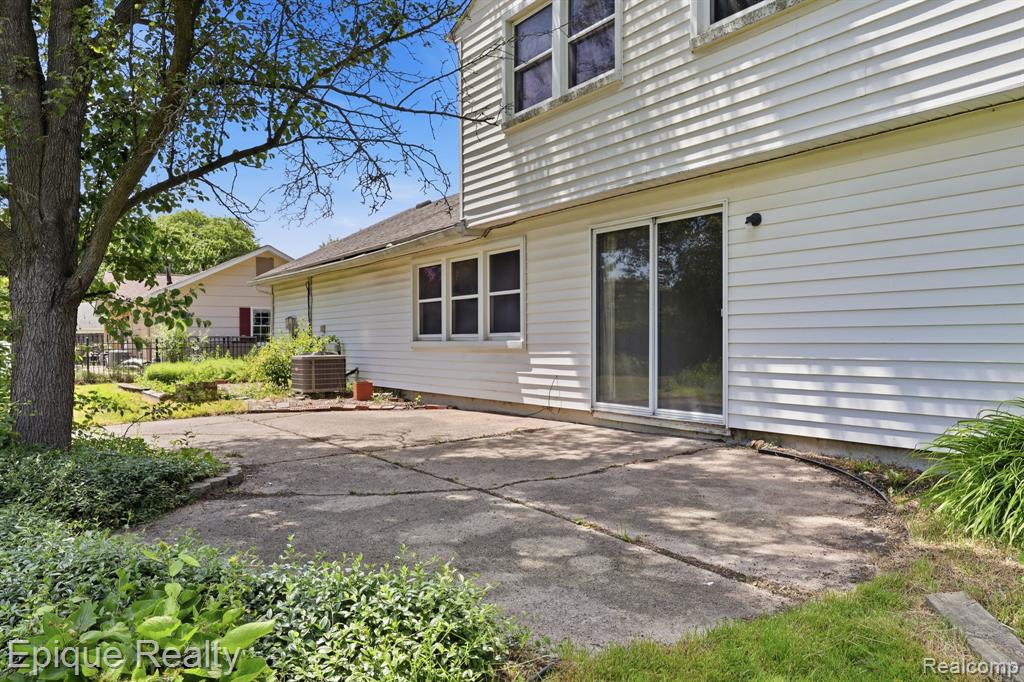 4856 Danbury Drive
