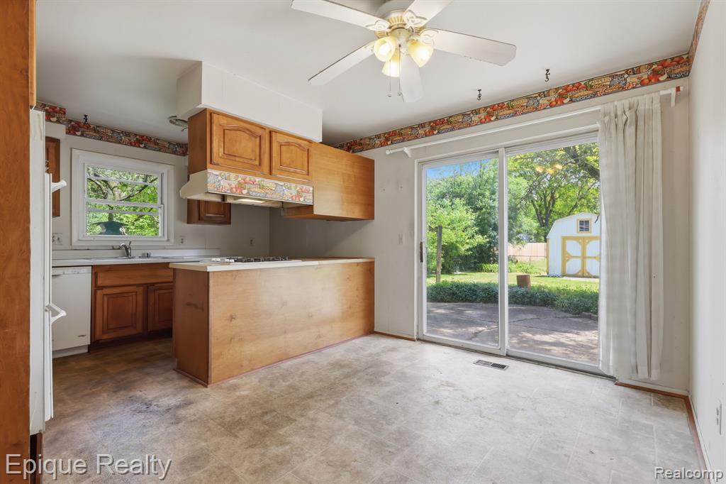 4856 Danbury Drive