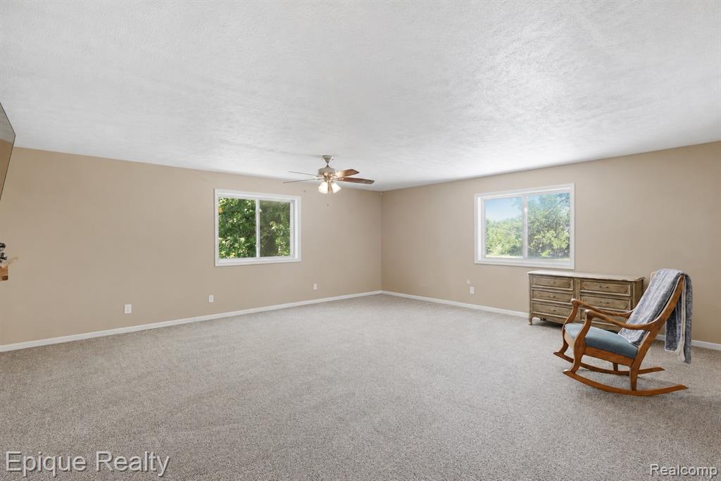 12376 W Reid Road