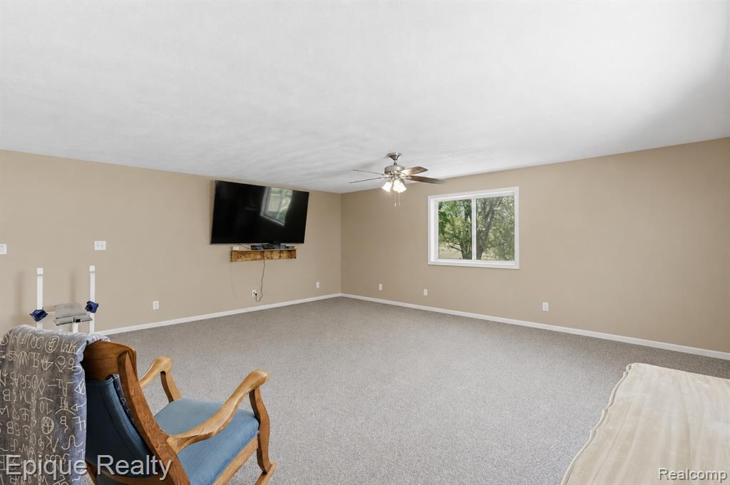 12376 W Reid Road