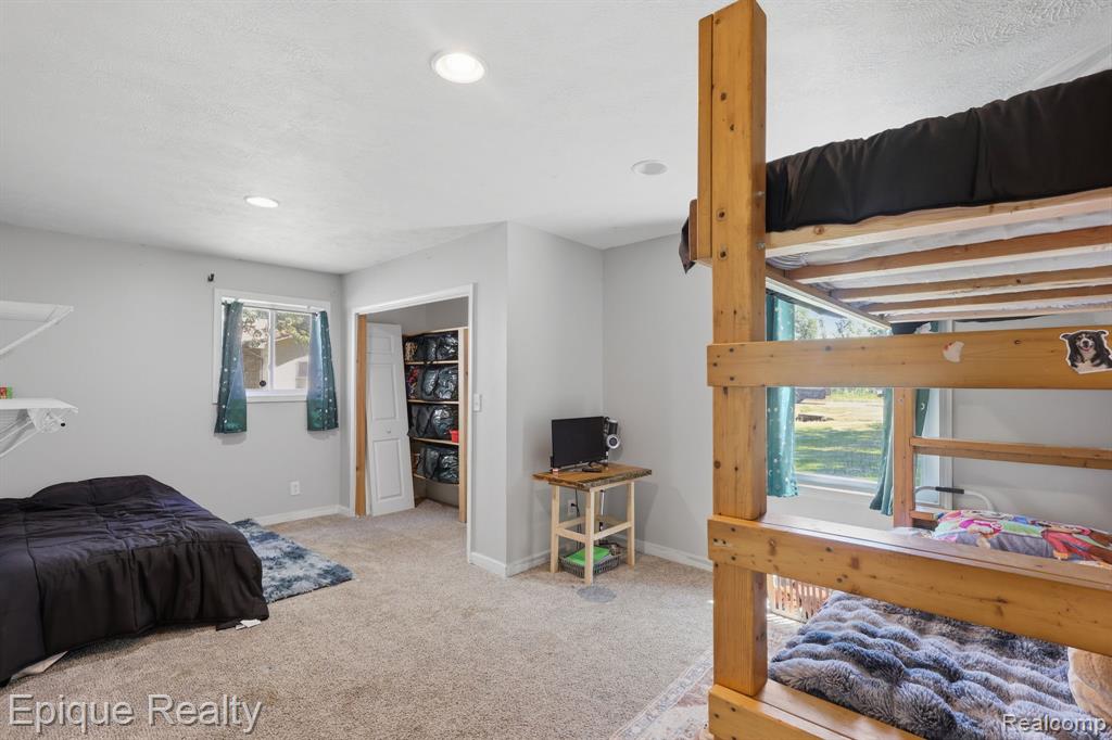 12376 W Reid Road