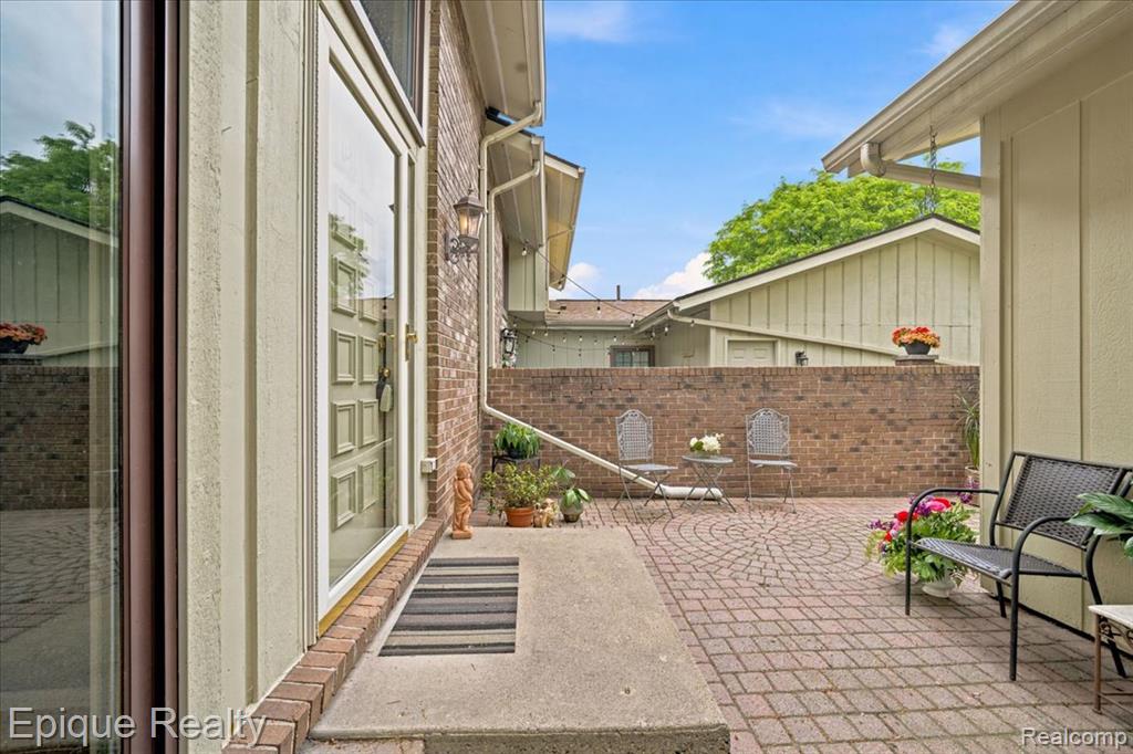 26 Kirks Court