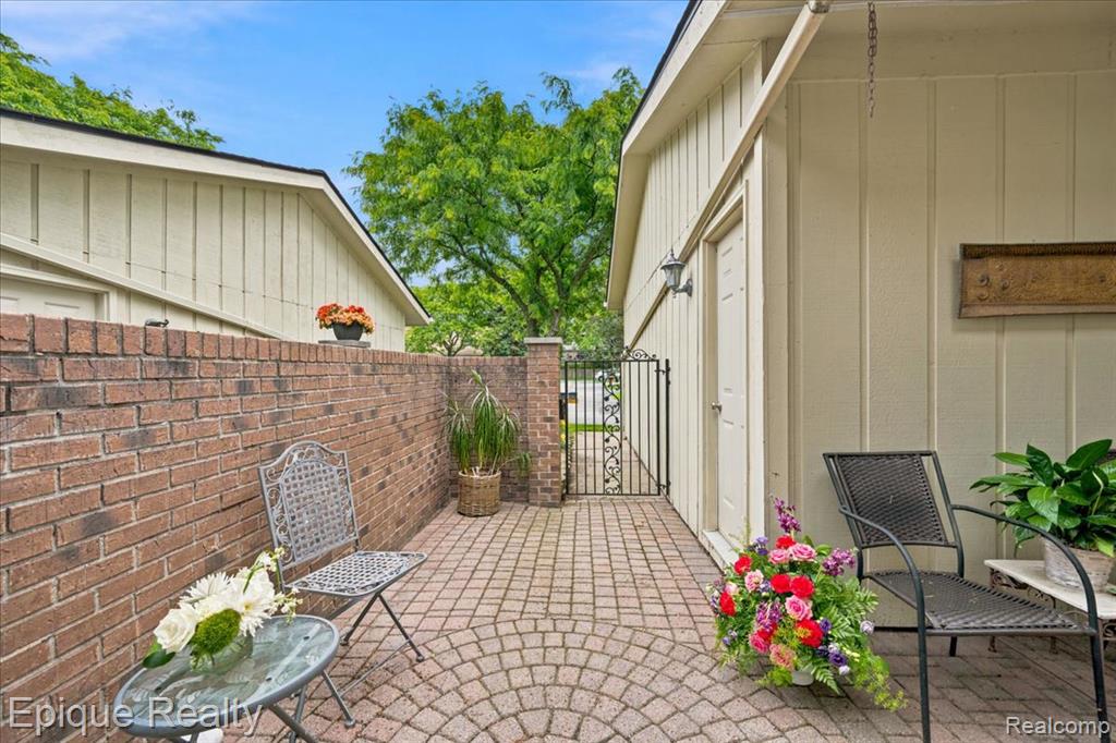 26 Kirks Court
