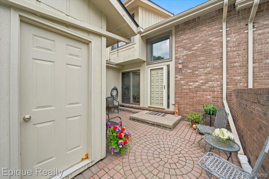 26 Kirks Court