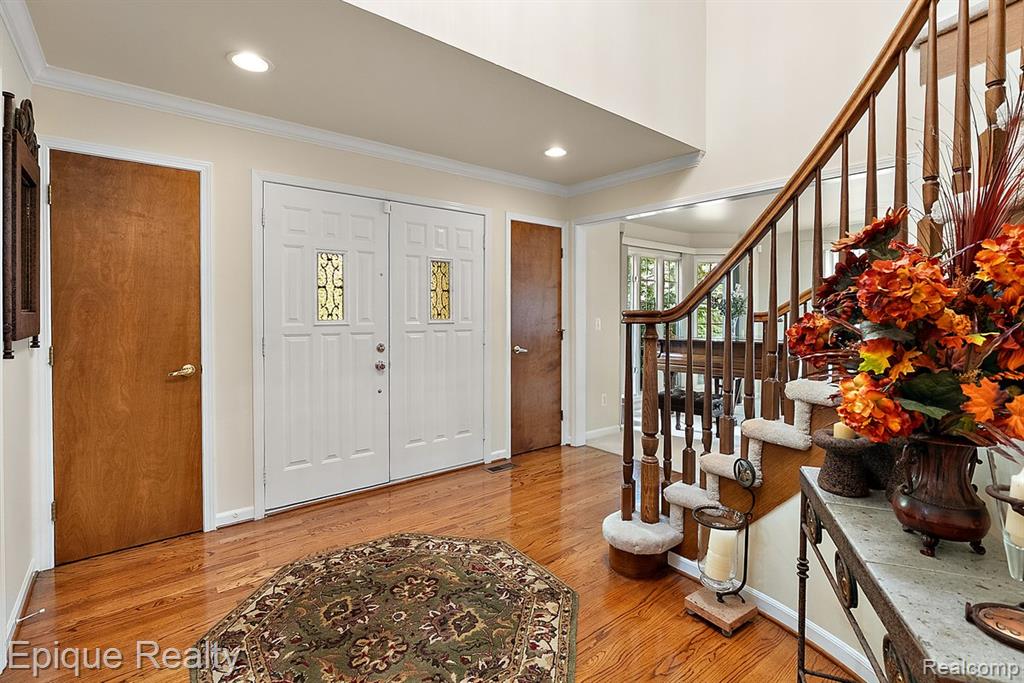 1719 Hickory Bark Lane