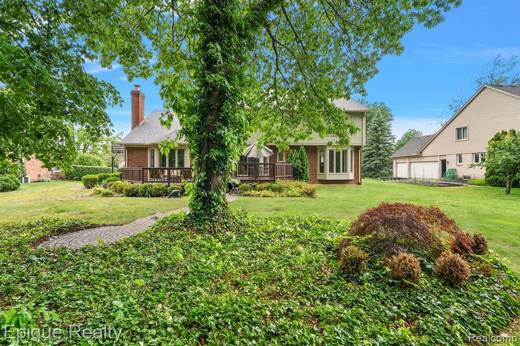 1719 Hickory Bark Lane