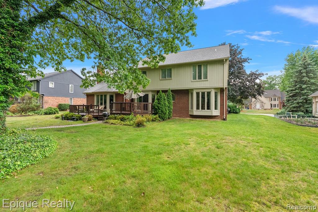 1719 Hickory Bark Lane