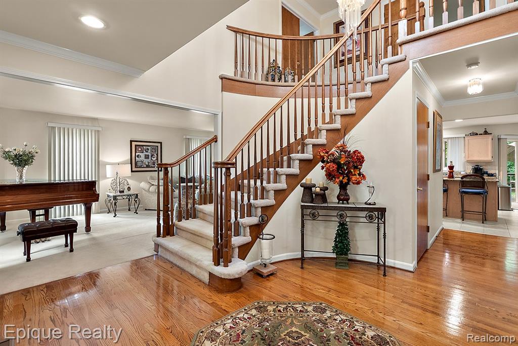 1719 Hickory Bark Lane