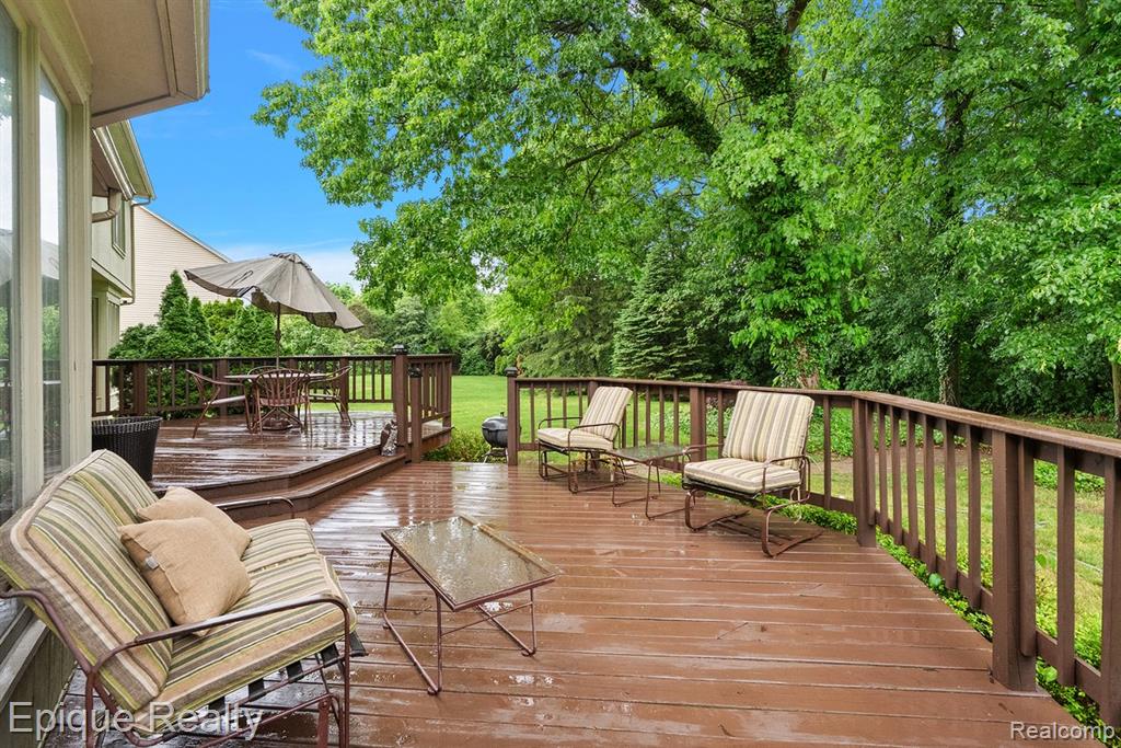 1719 Hickory Bark Lane