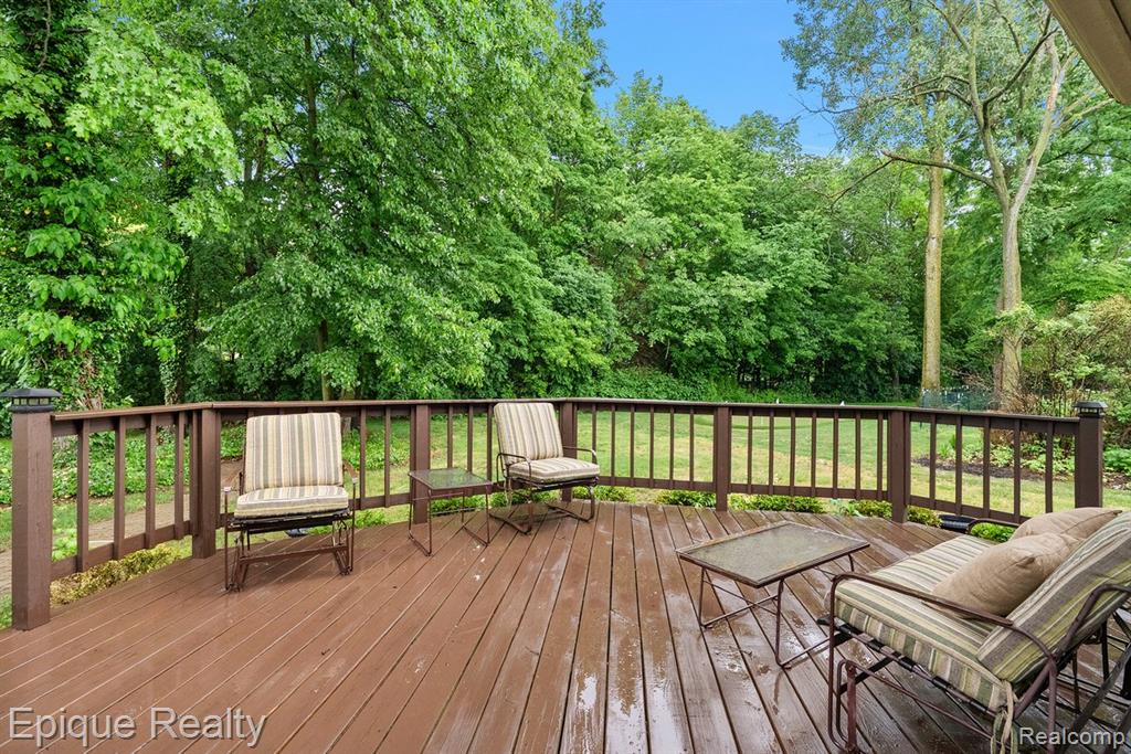 1719 Hickory Bark Lane