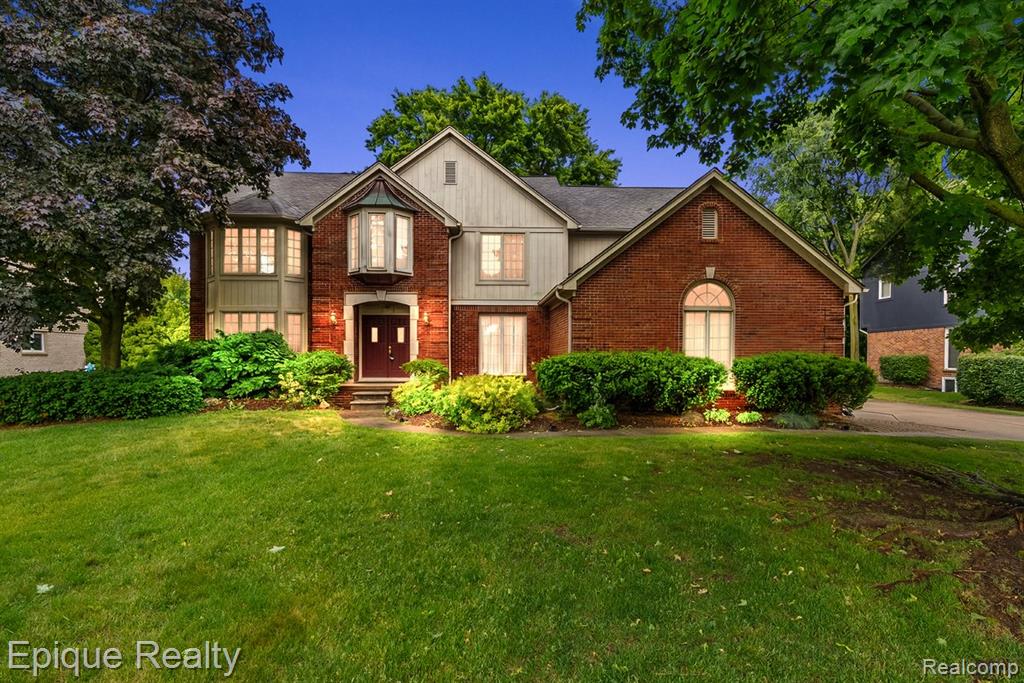 1719 Hickory Bark Lane