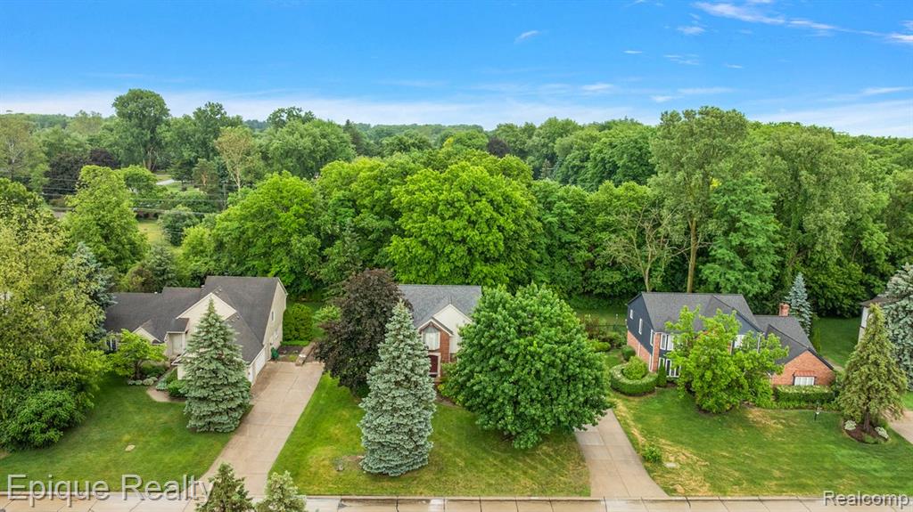 1719 Hickory Bark Lane