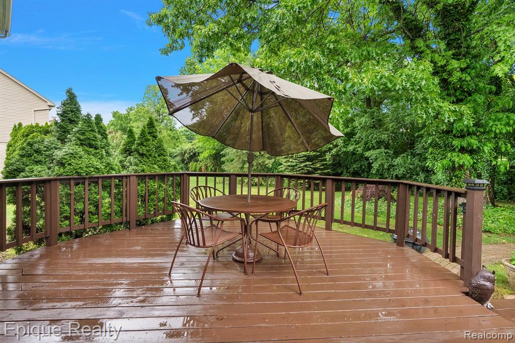 1719 Hickory Bark Lane