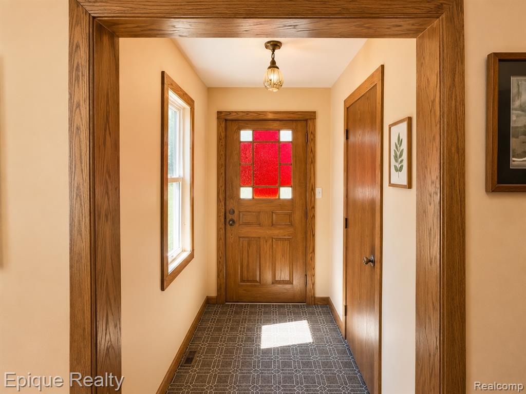 43899 Crowley Road