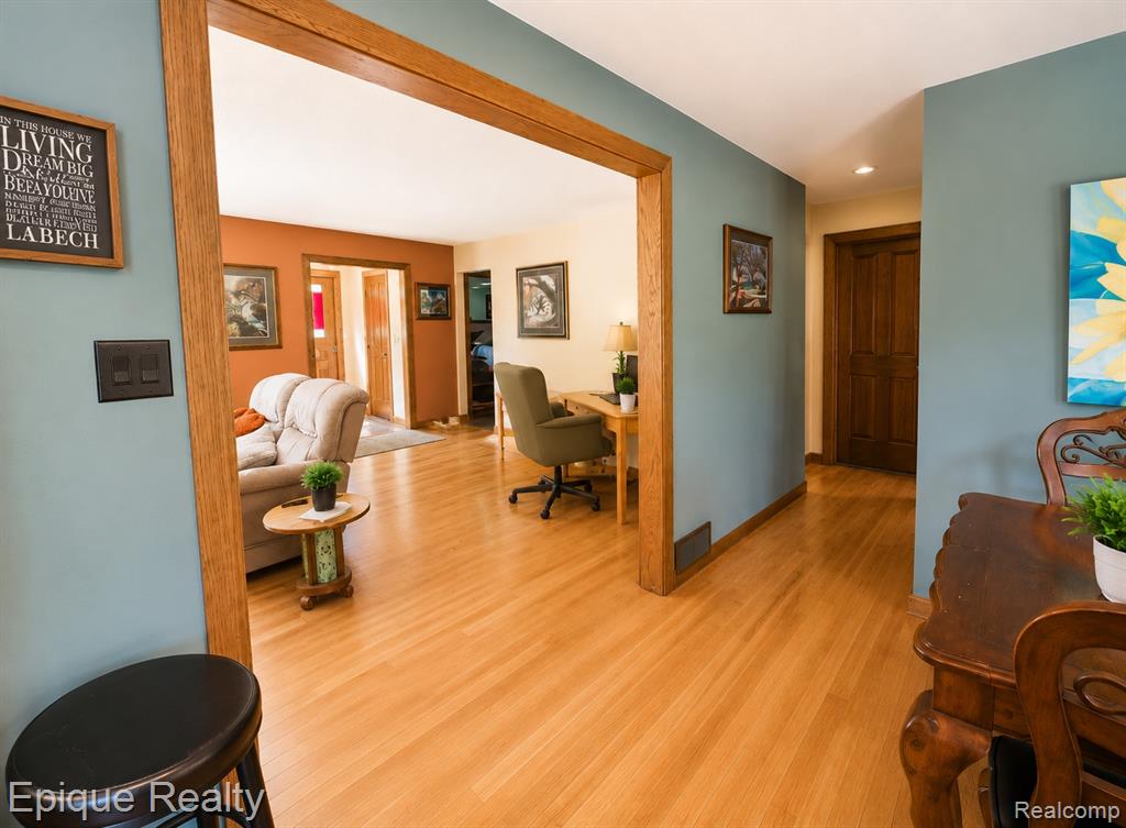 43899 Crowley Road