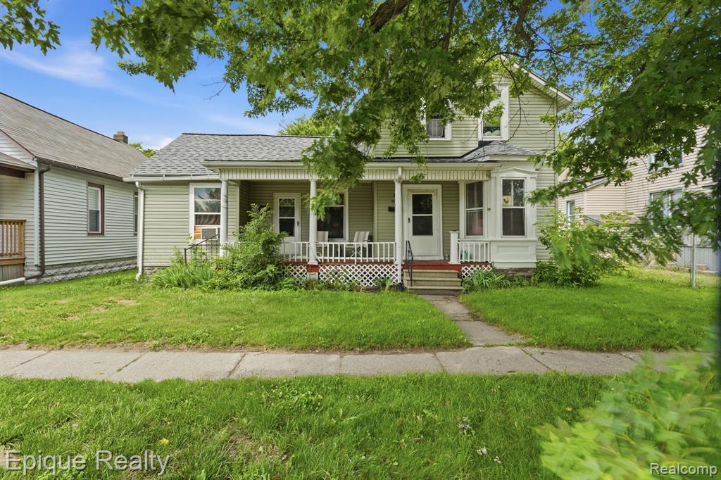 1807 10th Street