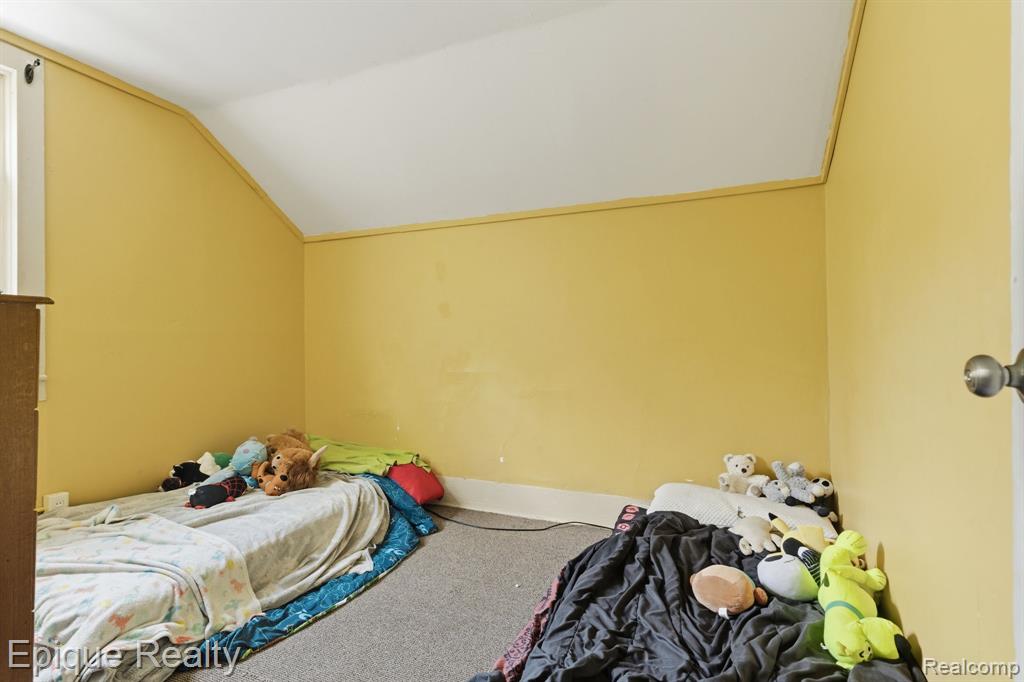 1807 10th Street