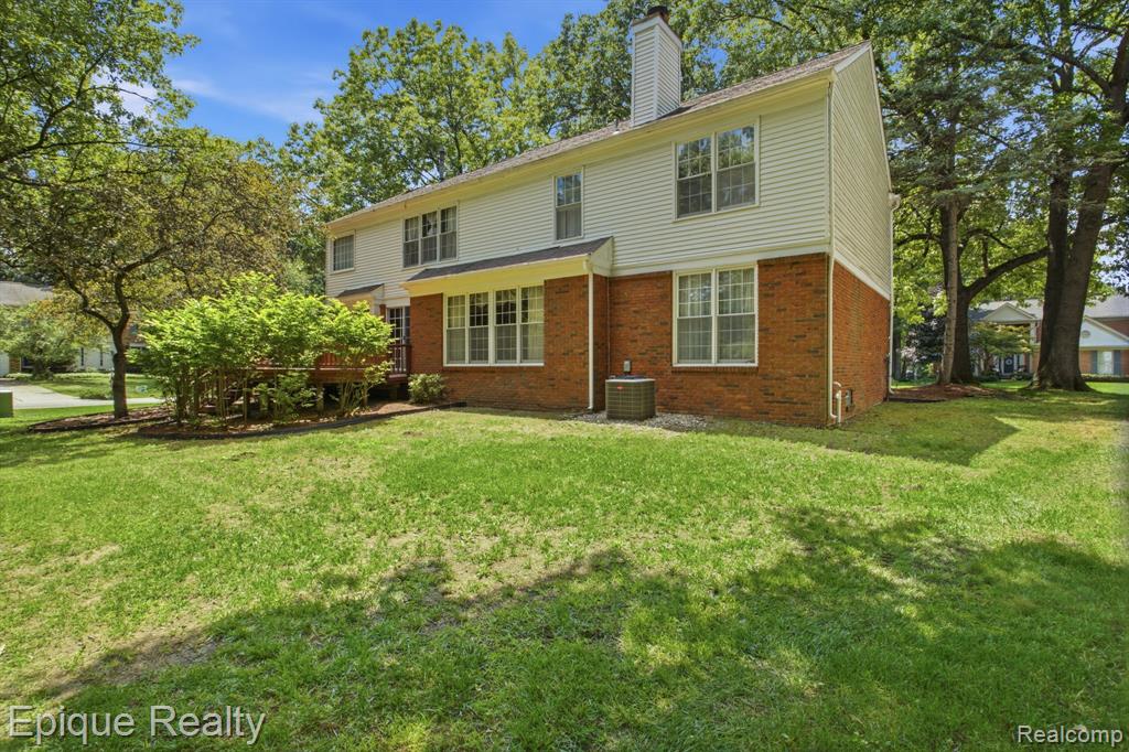3261 Windwood Road