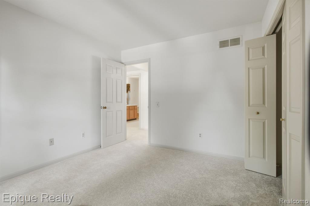 3261 Windwood Road