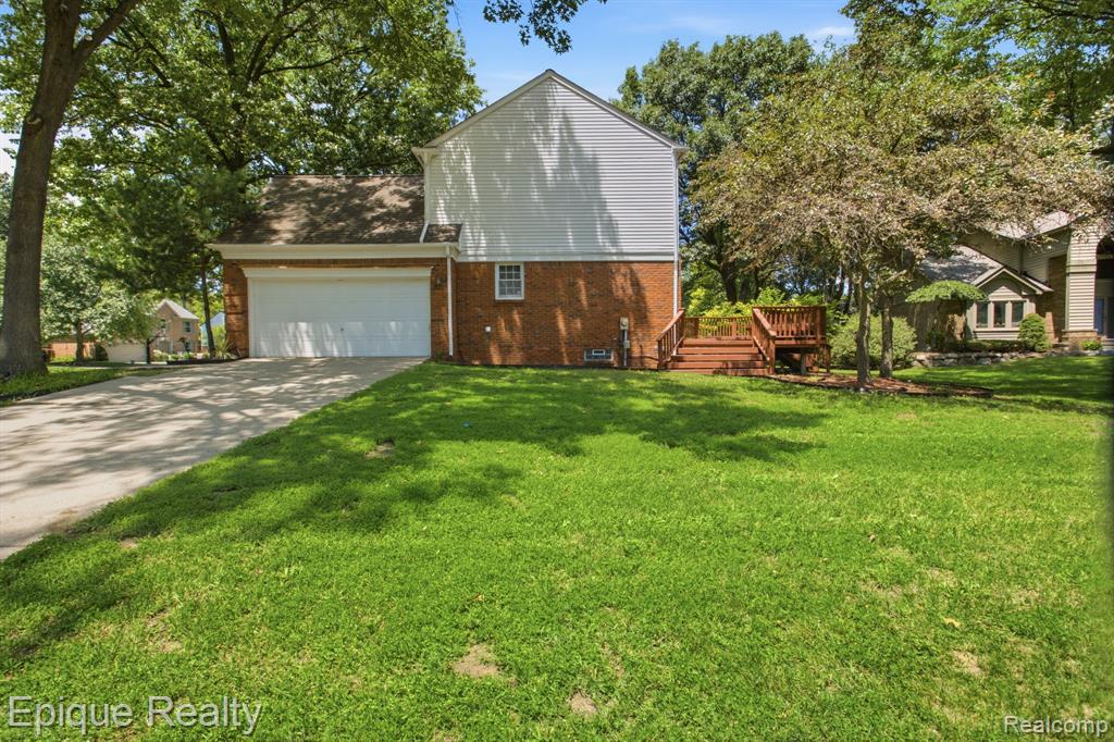 3261 Windwood Road
