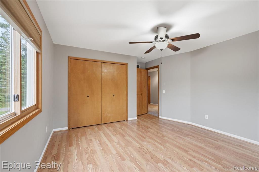 1221 Rhodes Road