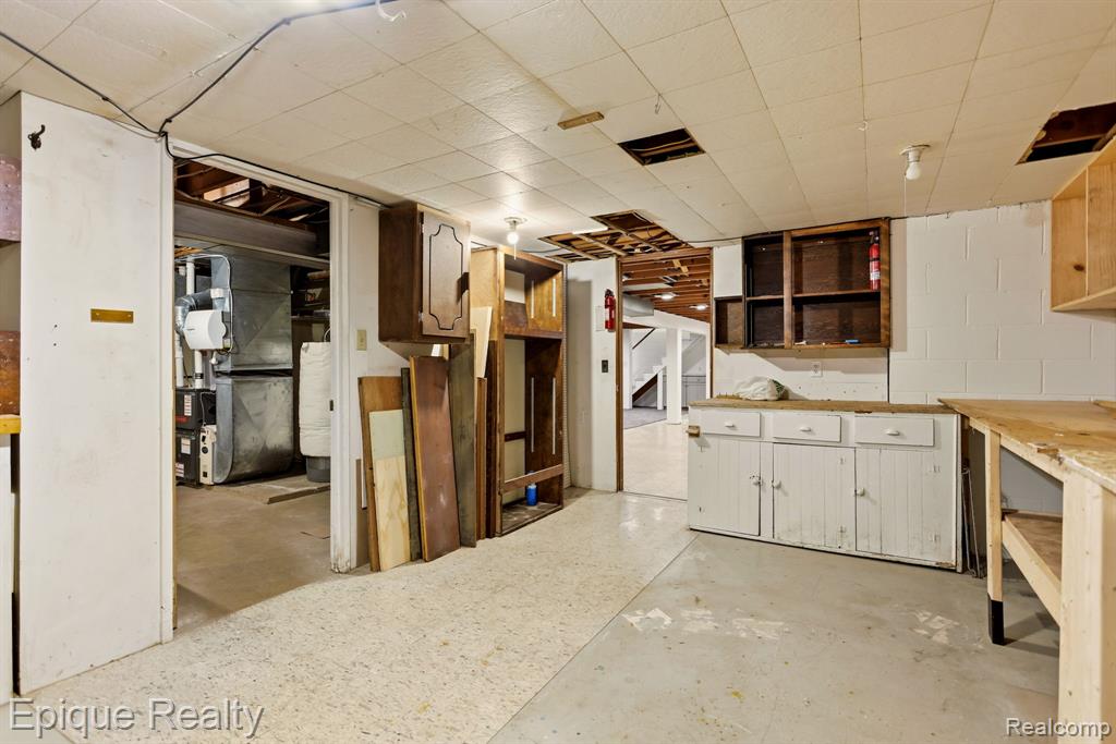 1612 Saint Marys Court