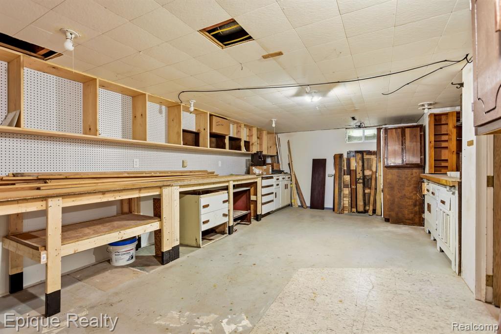 1612 Saint Marys Court