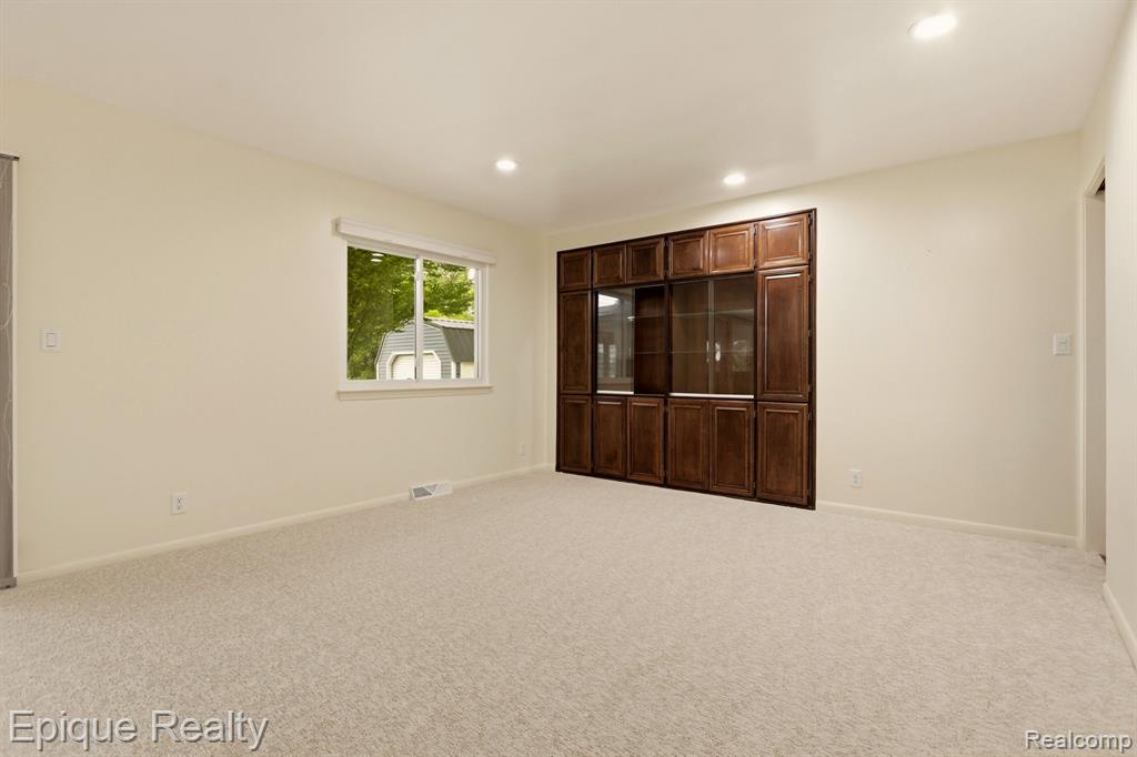 1612 Saint Marys Court