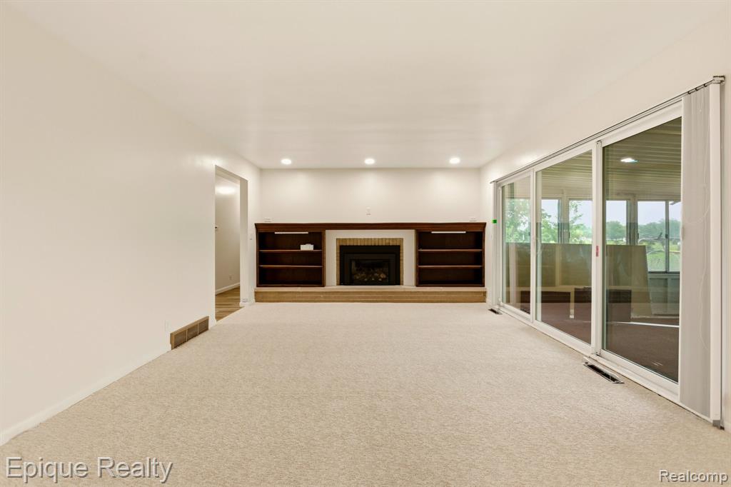 1612 Saint Marys Court