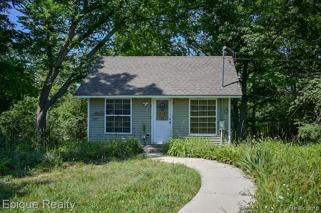 300 W Dewey Road