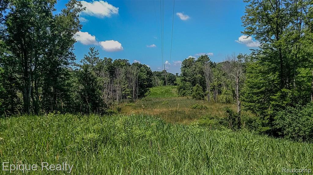 300 W Dewey Road