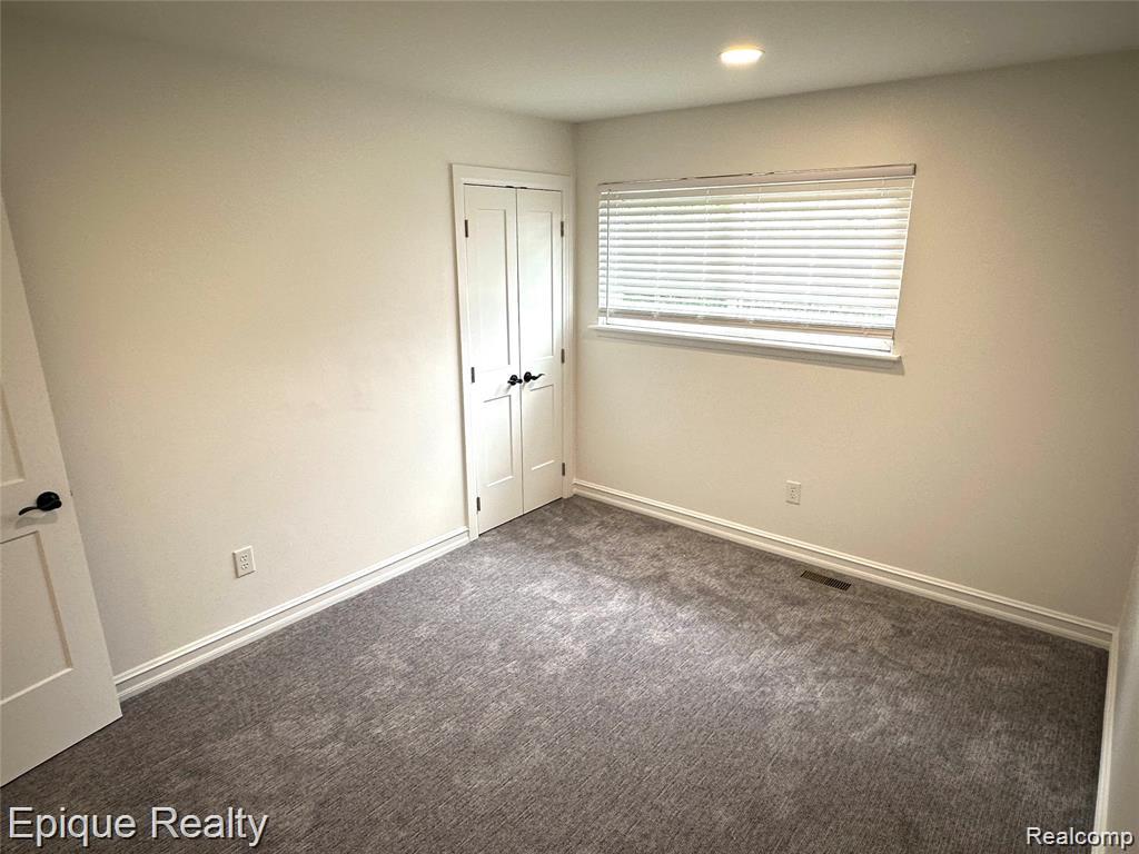 8565 Hampshire Drive