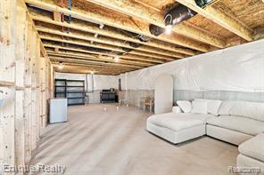 7269 Wildflower Ct Court