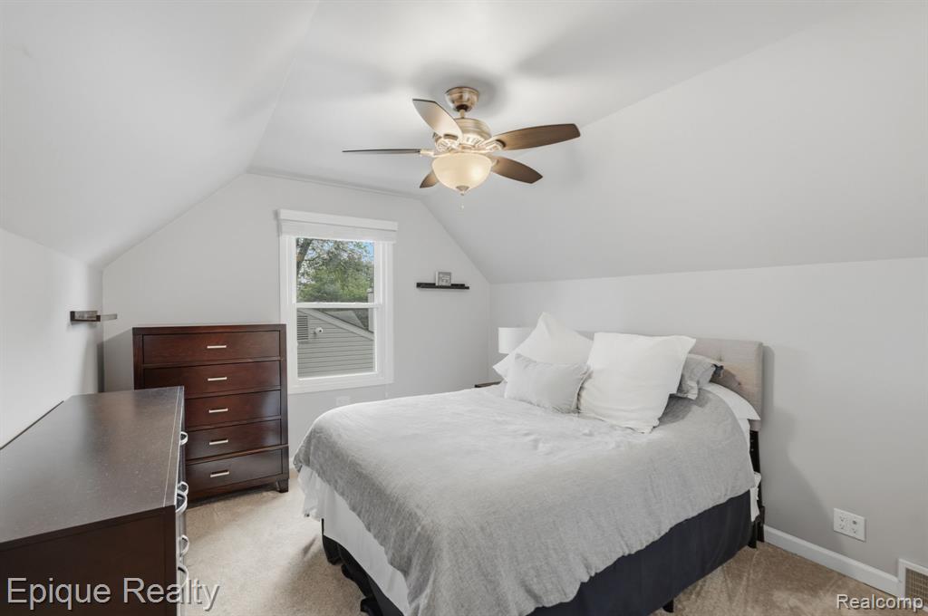3402 Normandy Road