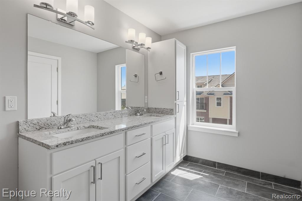 25549 Grandview Lane # 31