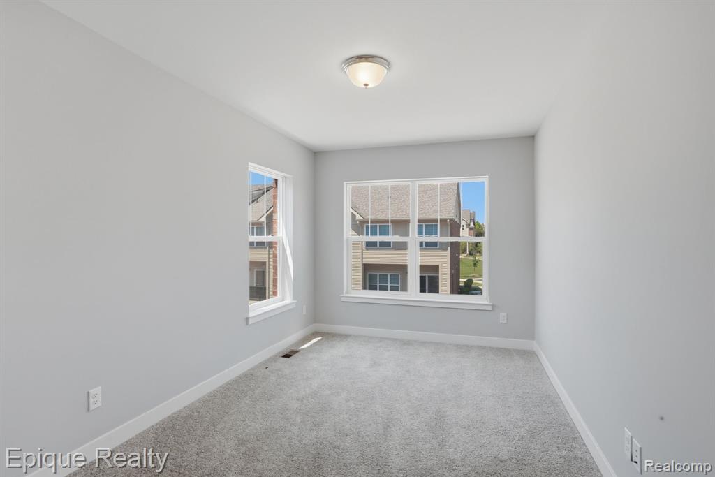 25549 Grandview Lane # 31