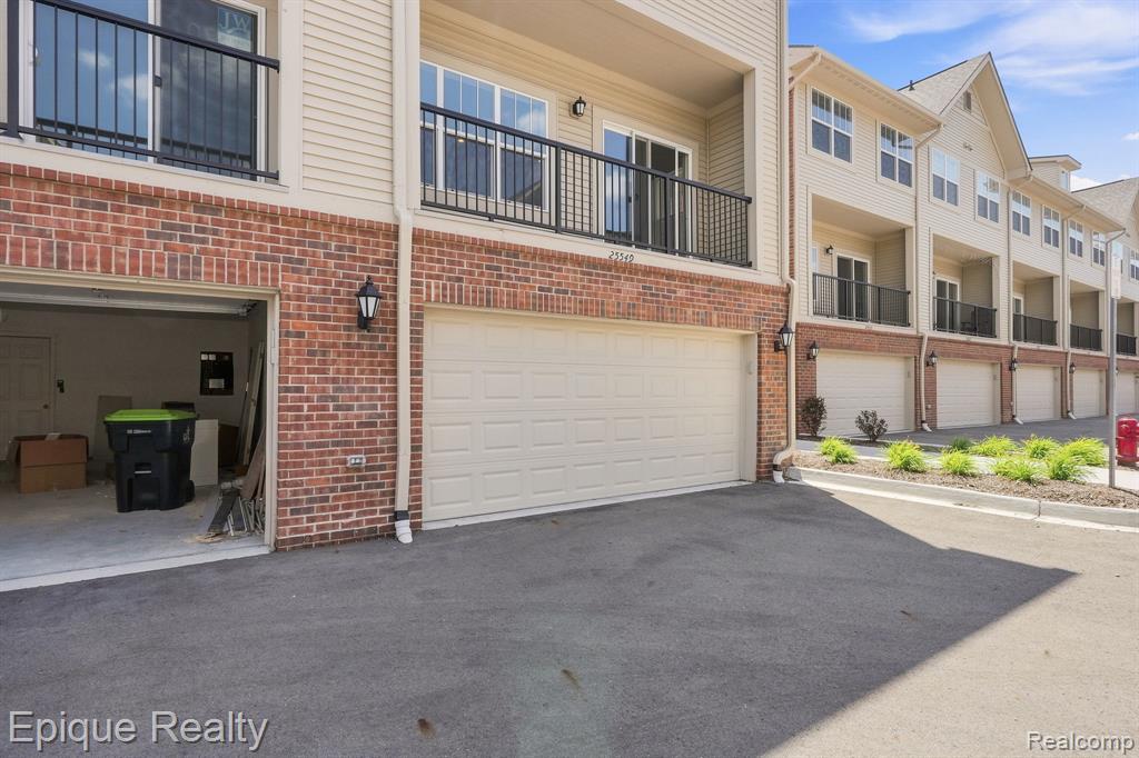 25549 Grandview Lane # 31