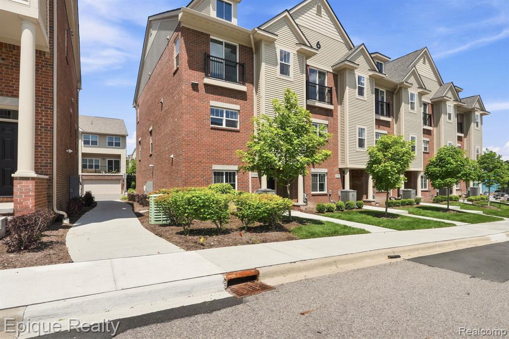 25549 Grandview Lane # 31