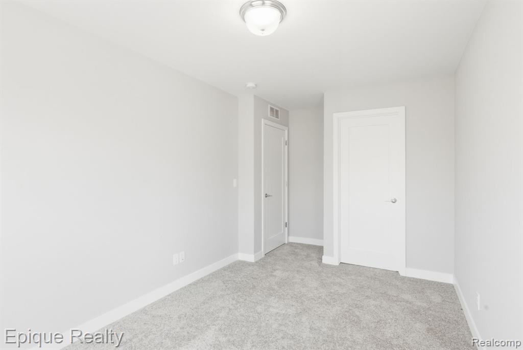 25549 Grandview Lane # 31