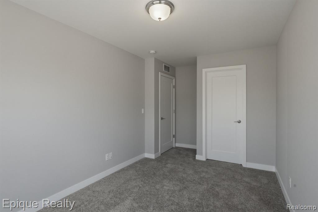 25549 Grandview Lane # 31