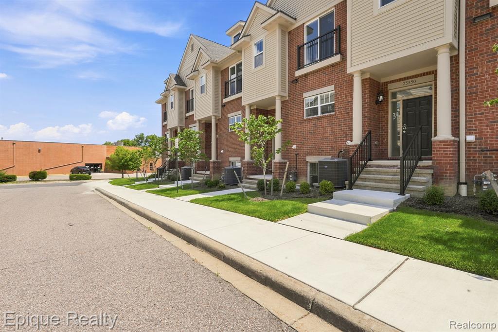 25558 Grandview Lane # 38